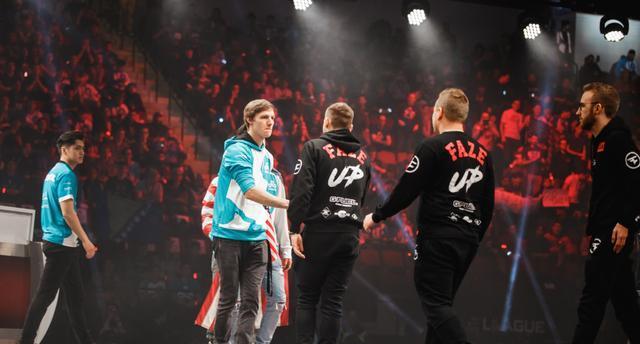 LPL官方：剑气纵横，披荆斩极，恭喜WBG晋级下一轮