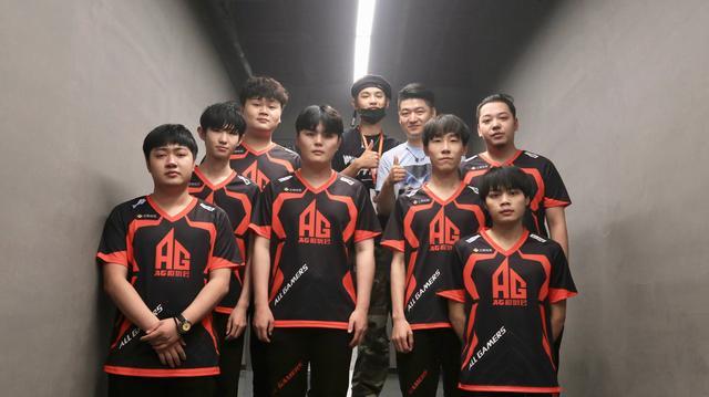 Invictus Gaming 官方公告：上单选手 ZUIAN 成为自由球员，正式断开联系